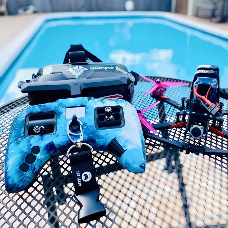 TBS Tango Zender Nekkoord Snel - Drone Rc Team recensie en prijs